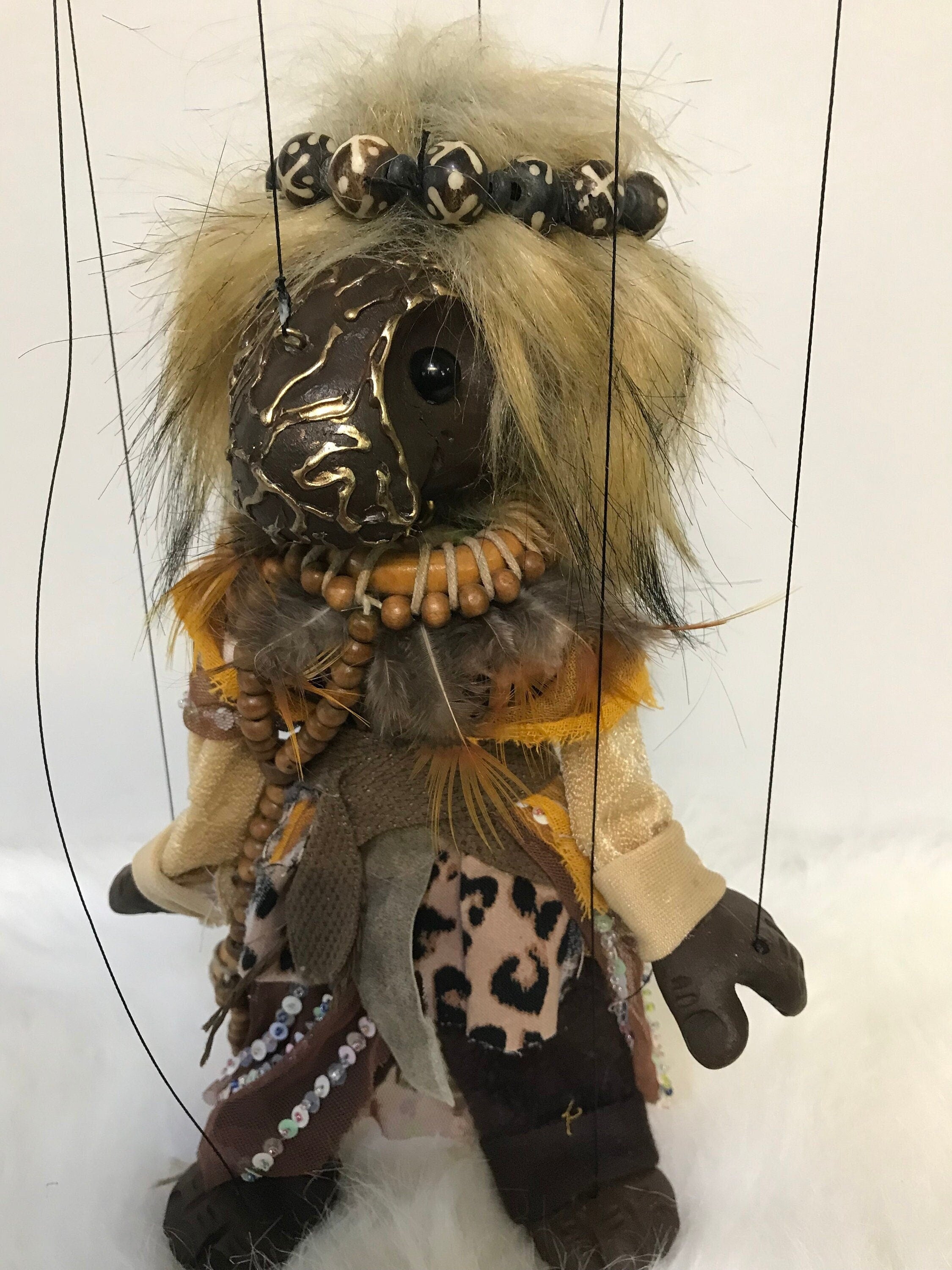 Qen - a Desert-dweller Oddling marionette