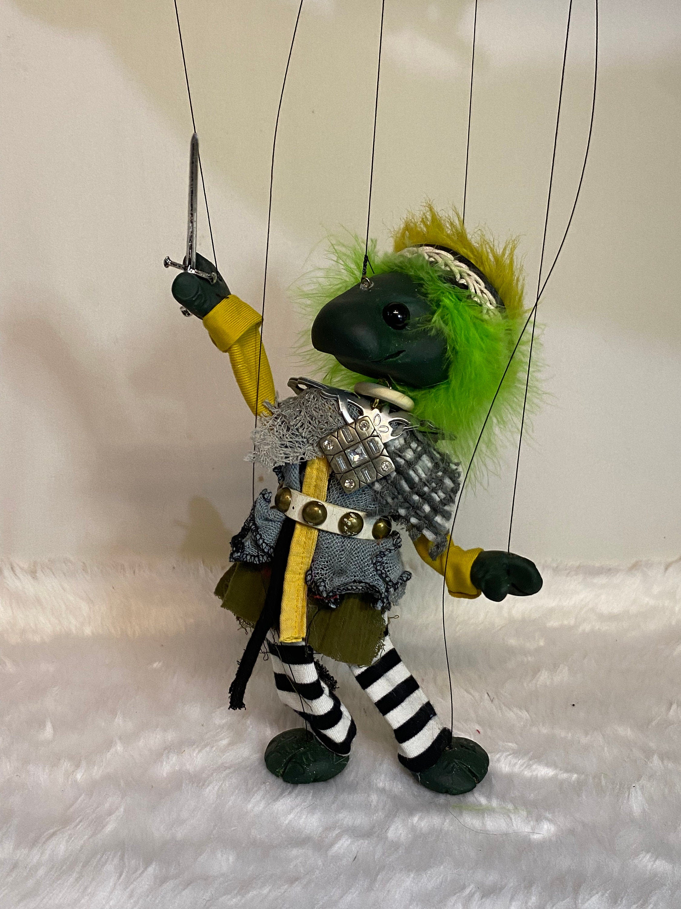Tadpole - a Swampling Oddling marionette