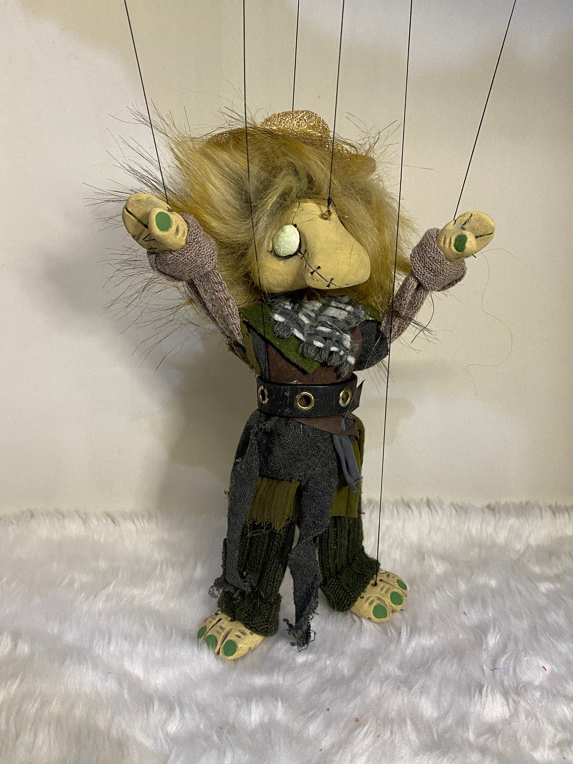 Logg - Zombie Oddling marionette