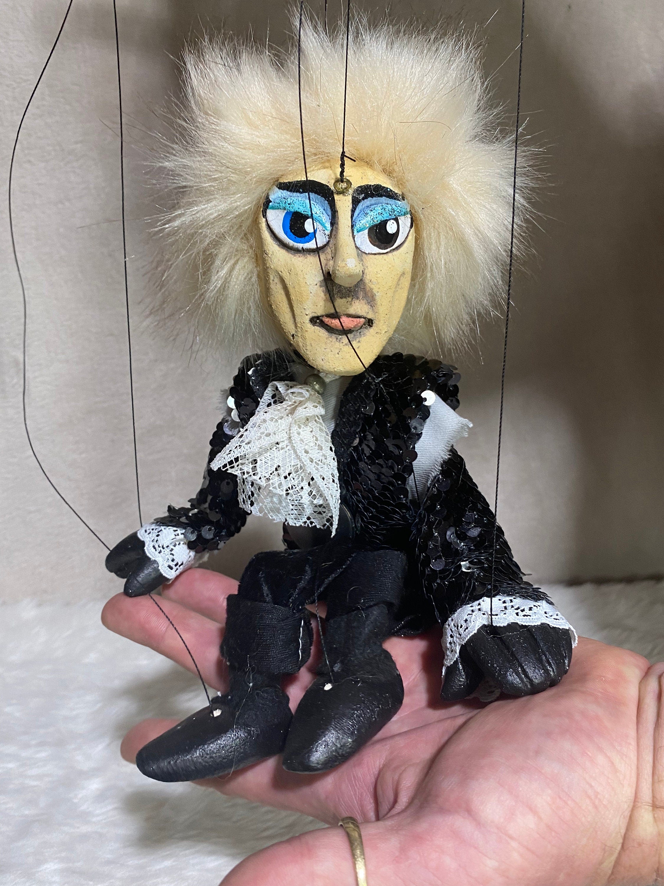 Ballroom Jareth - The Goblin King - David Bowie Marionette