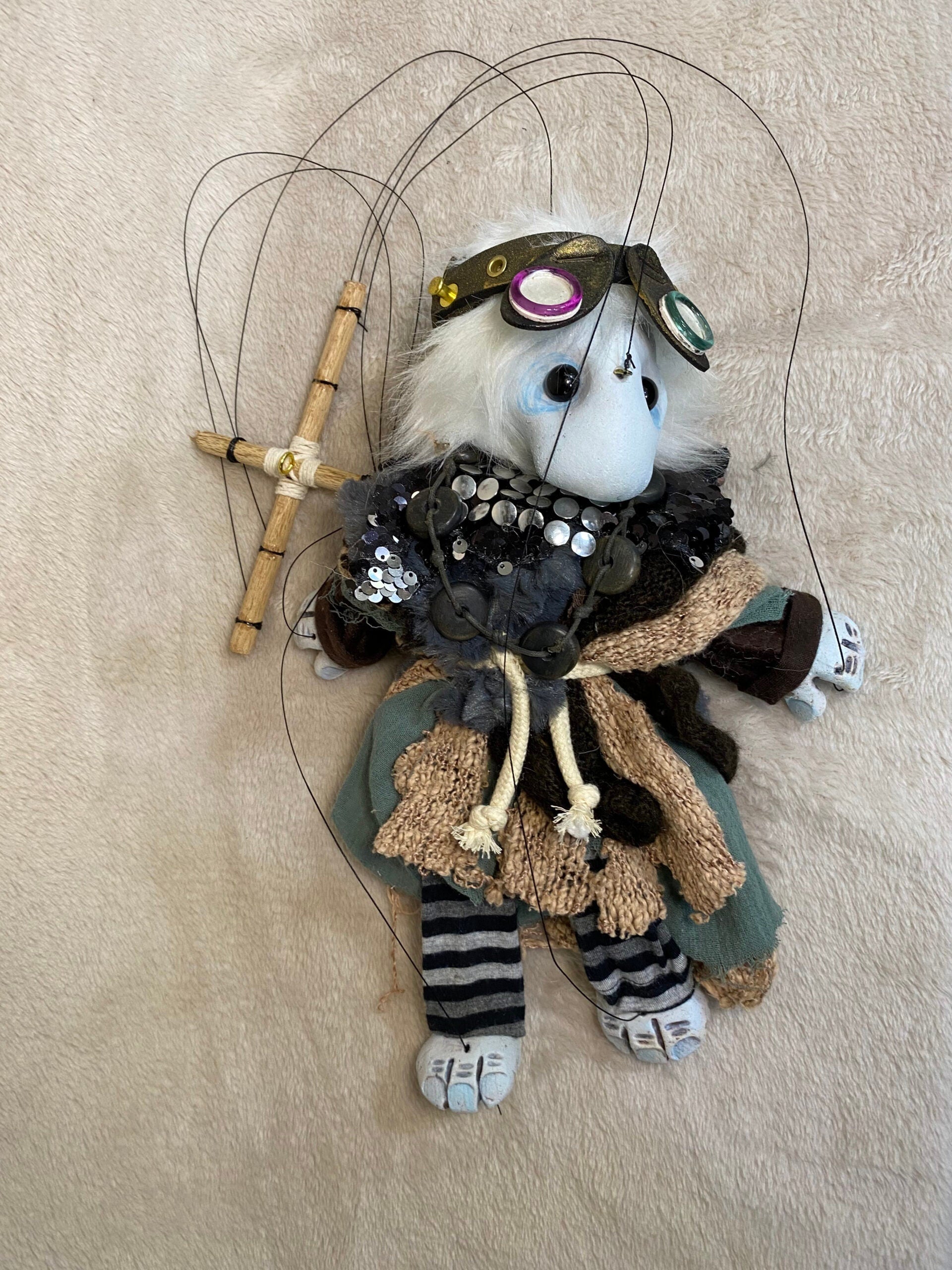 Dolldrum - an Underwolder Oddling Marionette