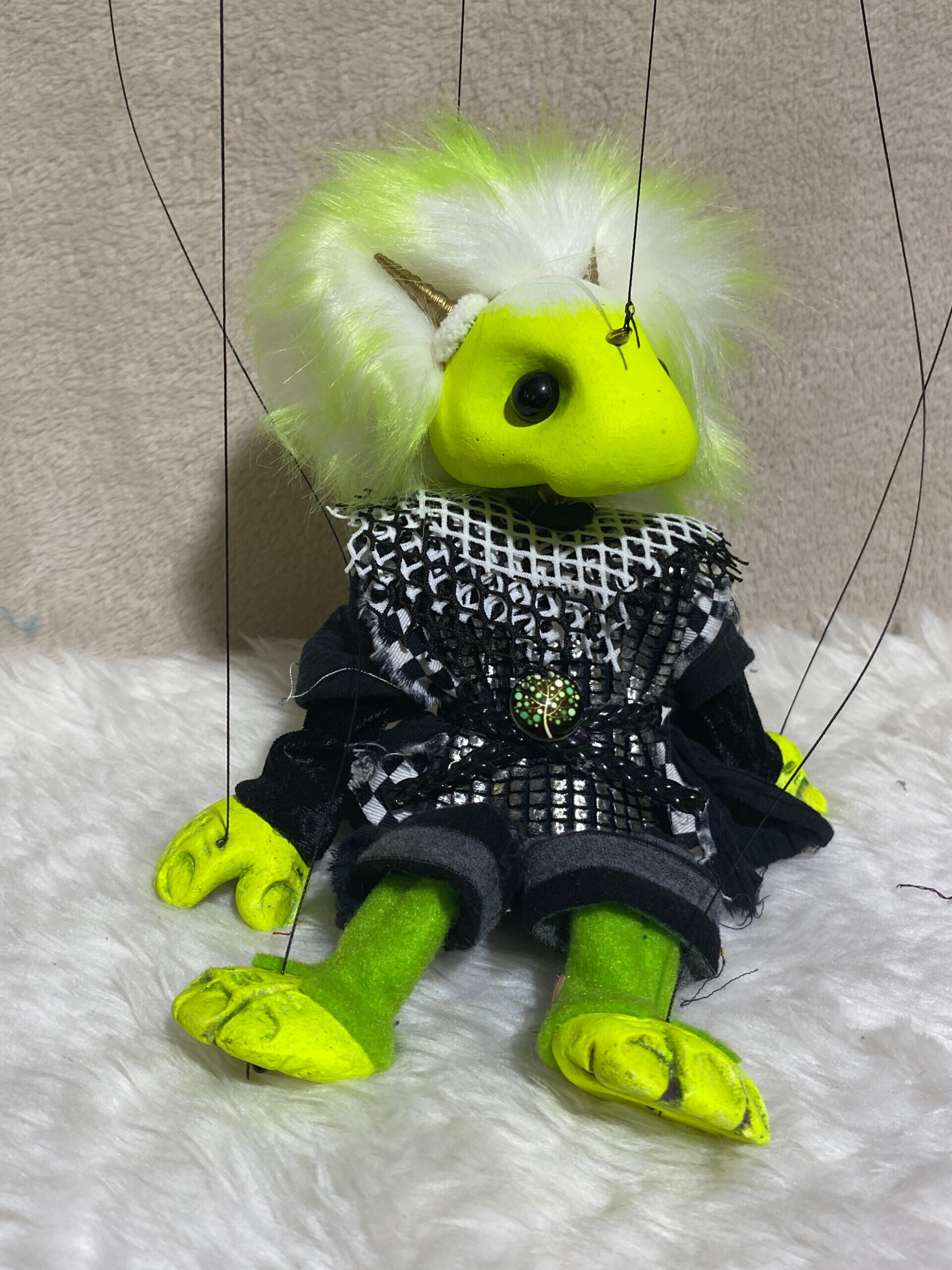 Ti - an Oddling Marionette