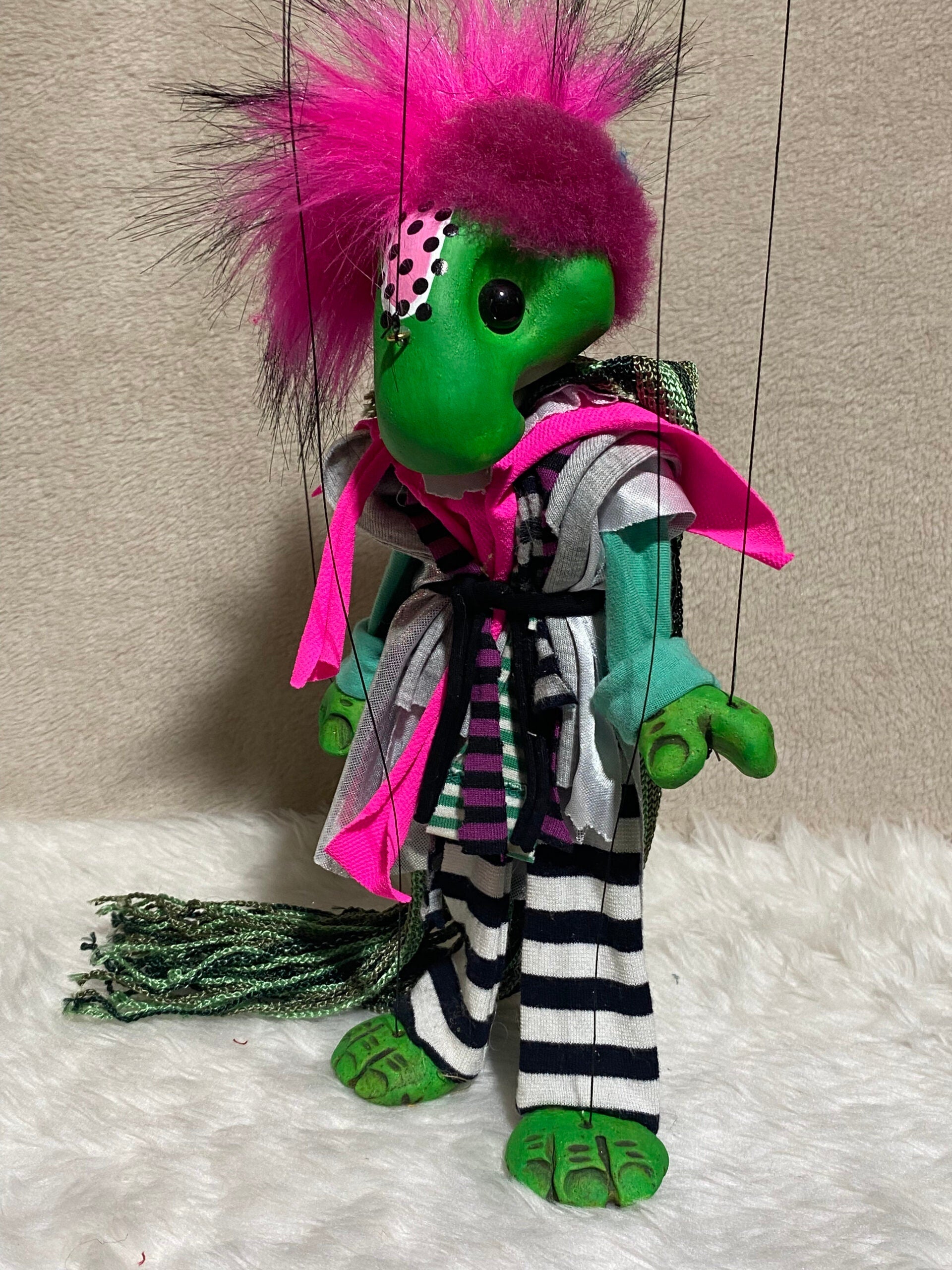 Yatzy - an Oddling Marionette