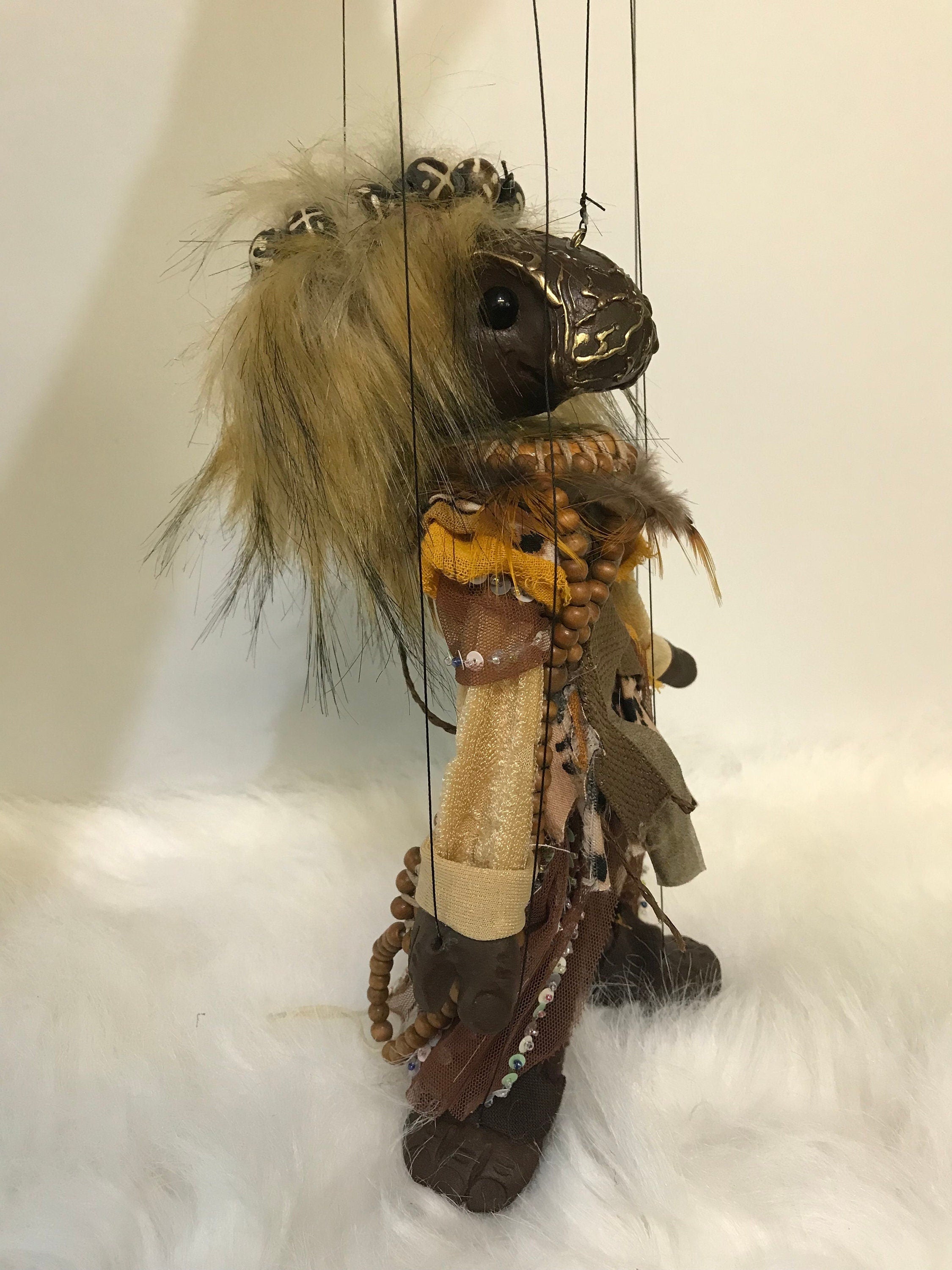 Qen - a Desert-dweller Oddling marionette
