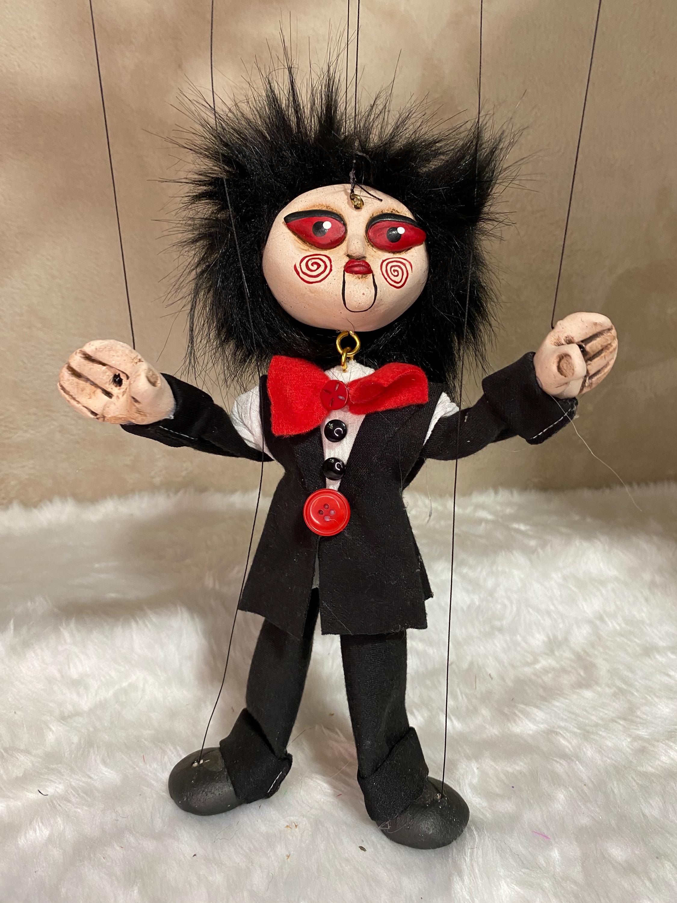 Creepy Ventiloquist Doll: Cosplay Marionette Puppet