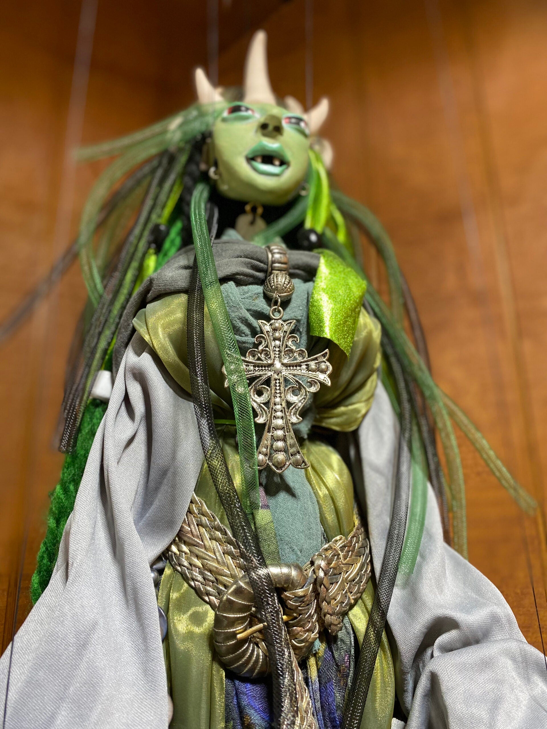 Medusa Large Marionette