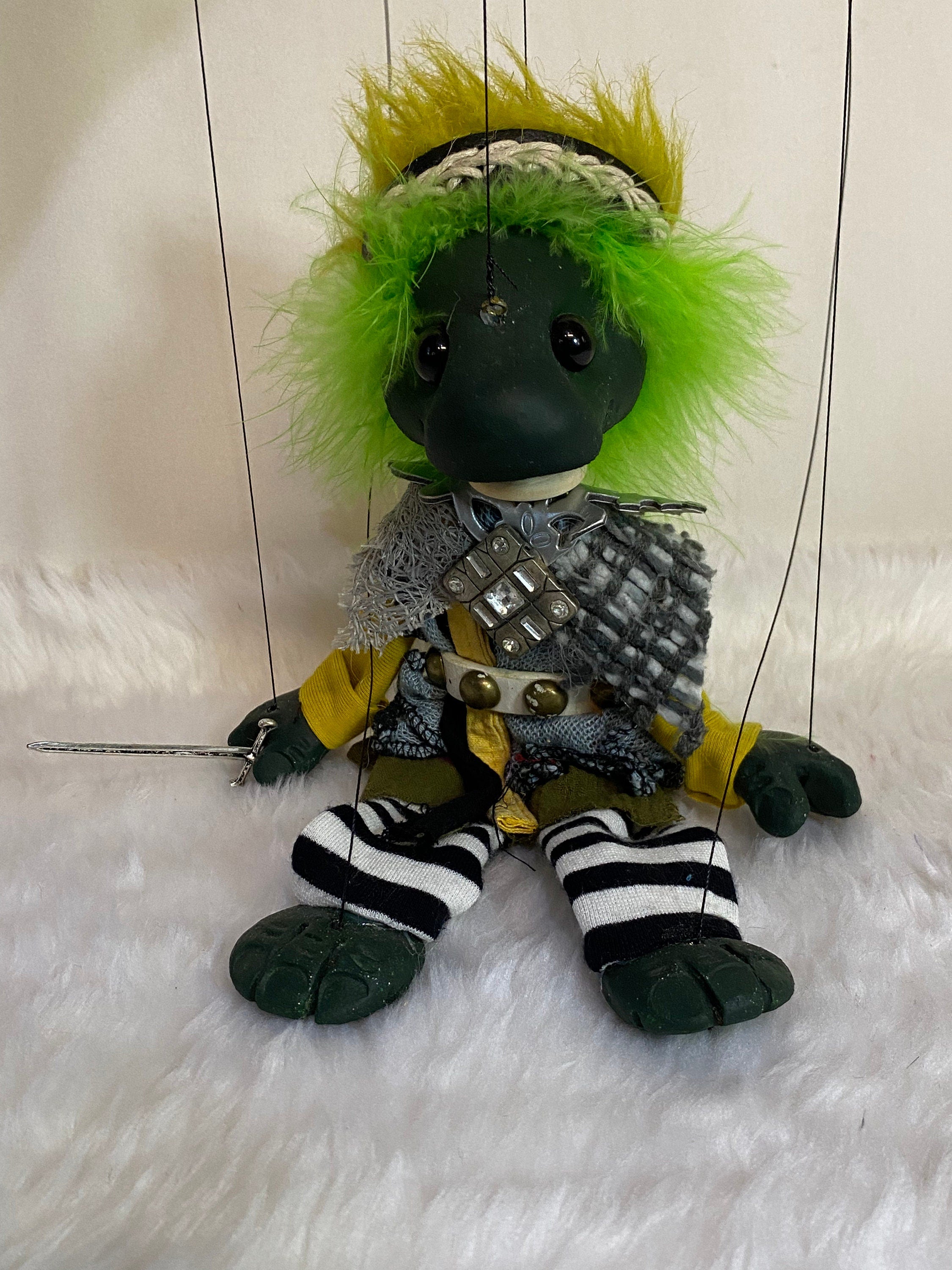 Tadpole - a Swampling Oddling marionette