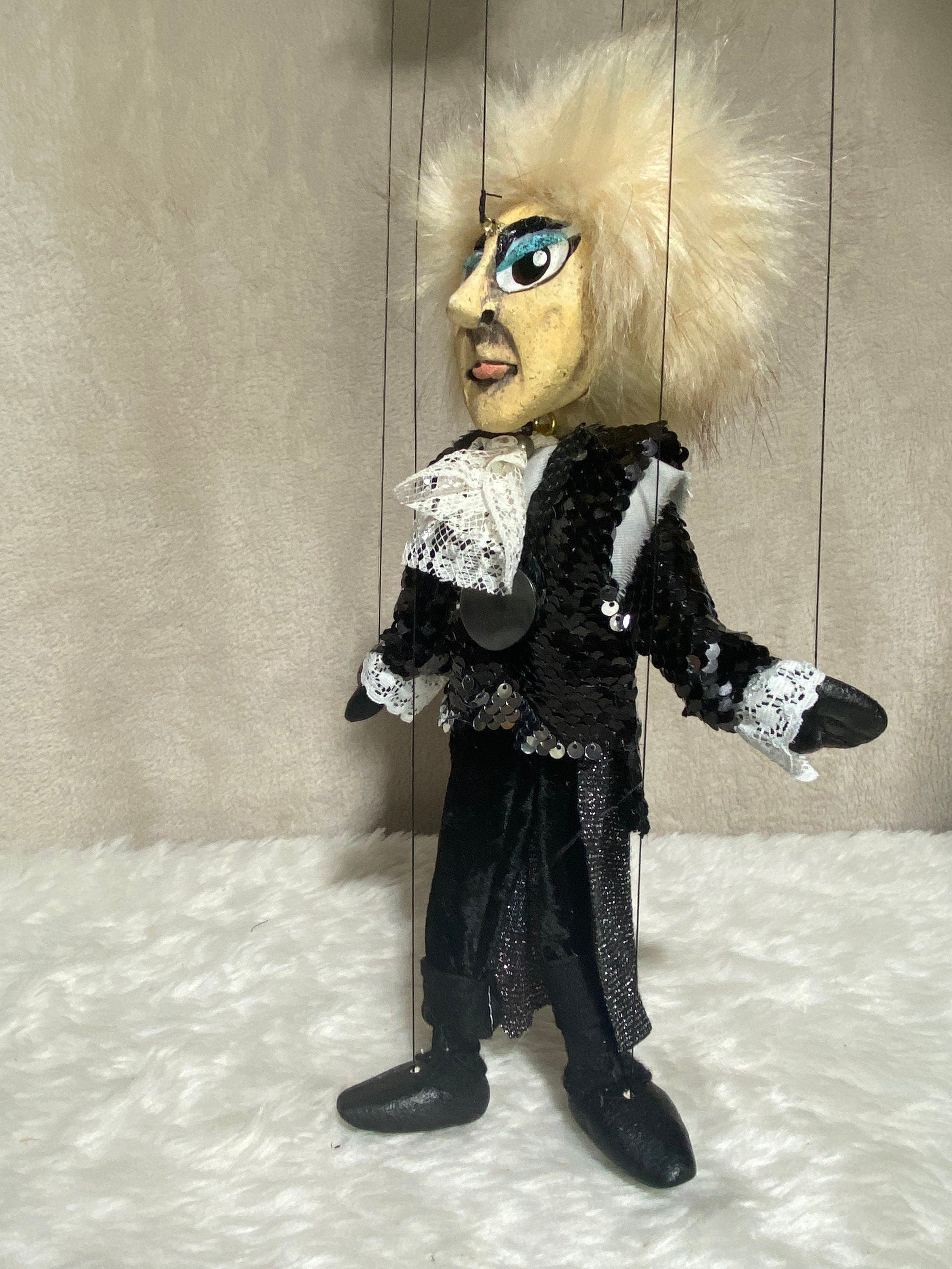 Ballroom Jareth - The Goblin King - David Bowie Marionette