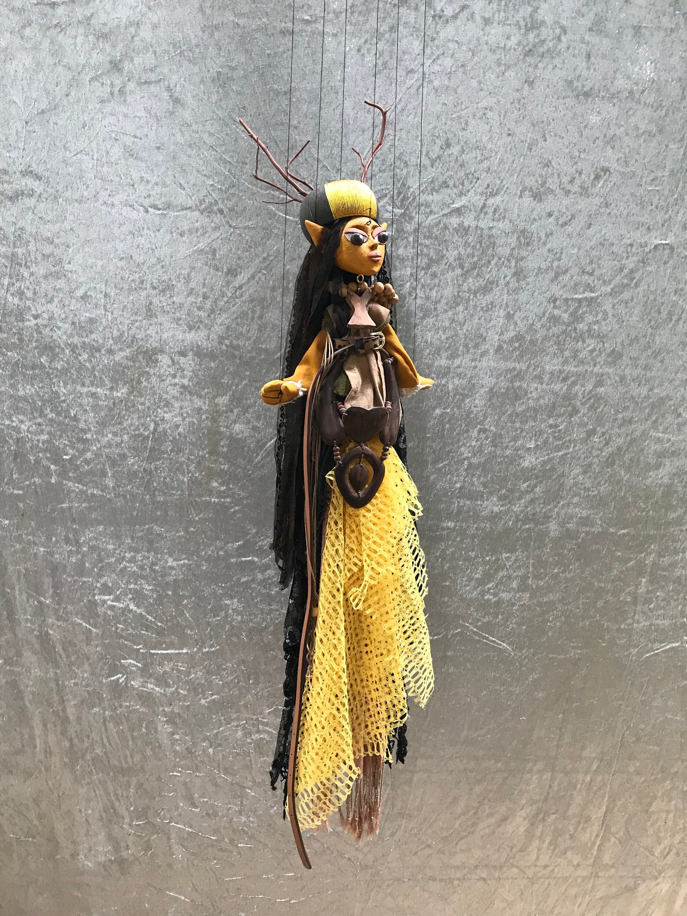 Morgana le Fay - Mistress of the Dark - Merlin's dark Shadow Marionette