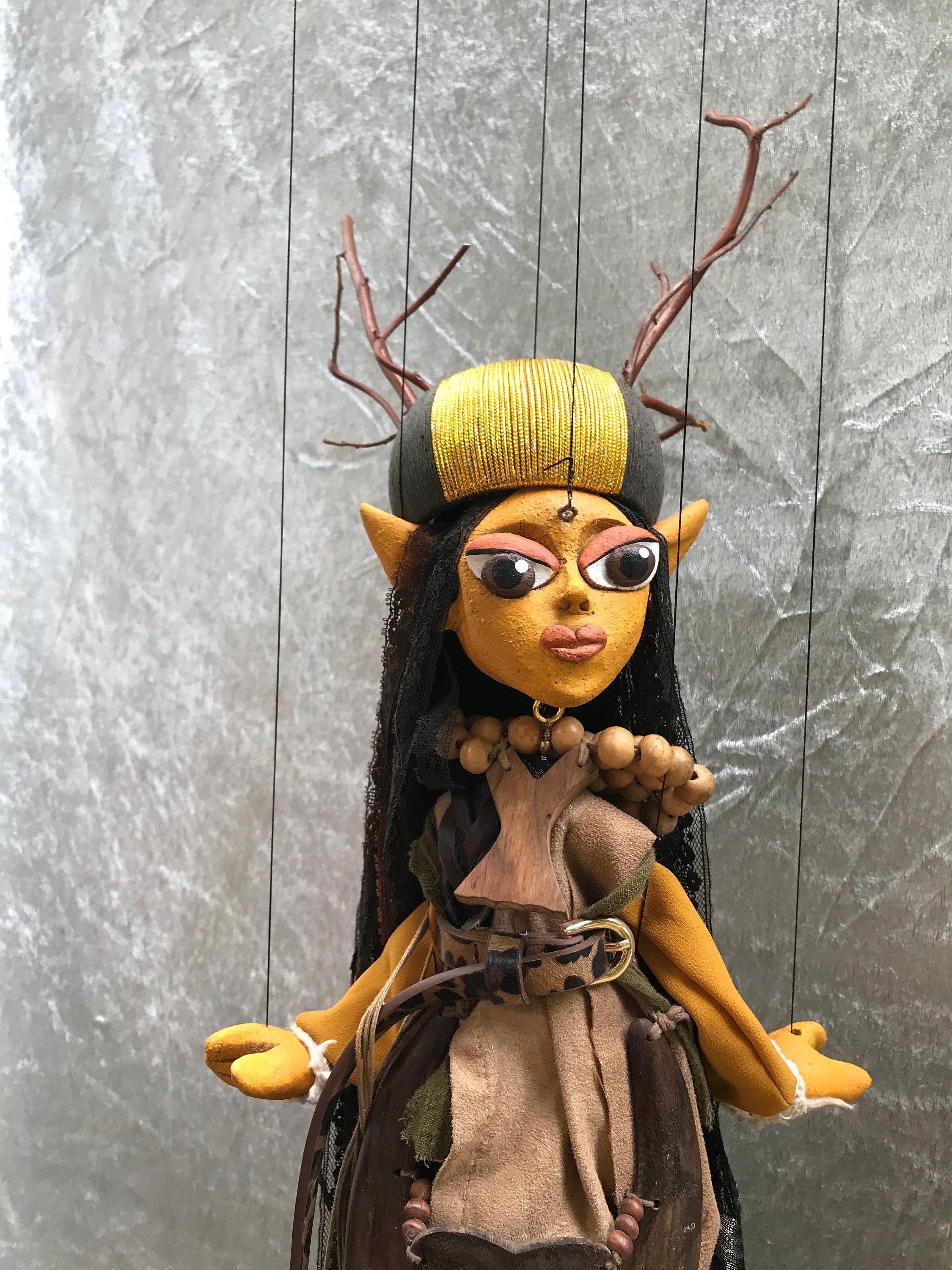 Morgana le Fay - Mistress of the Dark - Merlin's dark Shadow Marionette