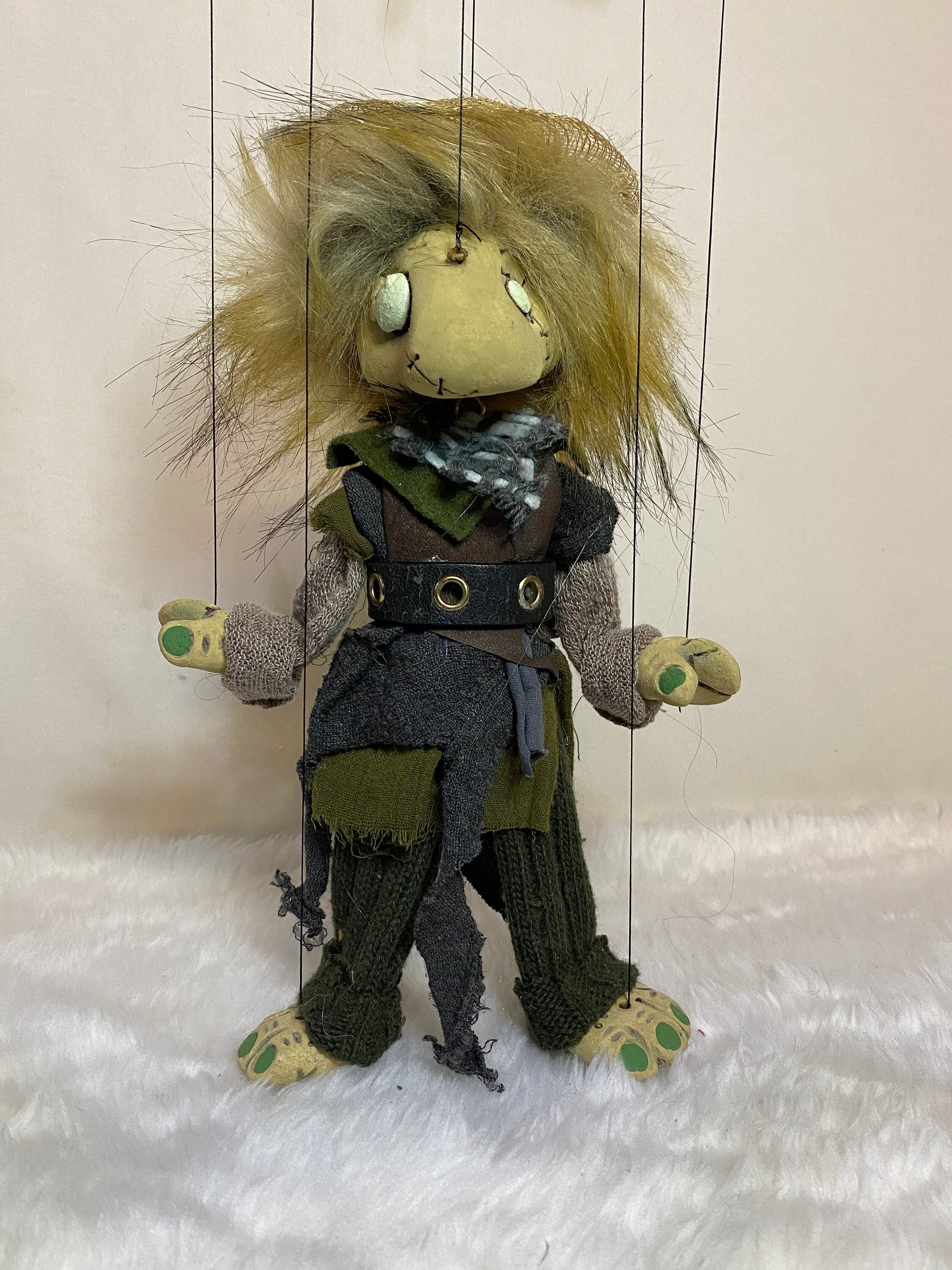 Logg - Zombie Oddling marionette